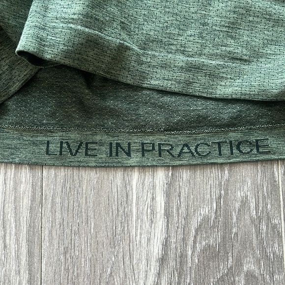 lululemon quarter zip running metal vent tech - Picture 2 of 5